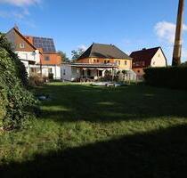 Doppelhaushälfte am See: sofort einziehen, provisionsfrei! - Braunsbedra