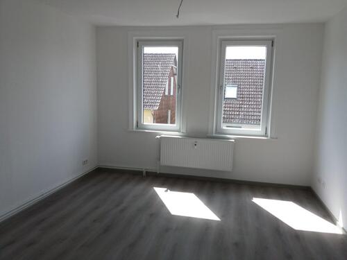 Foto - - Sanierte 3-Zimmer-Dachgeschoss Wohnung in Vienenburg -