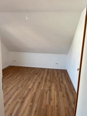 Foto - Dachgeschoßwohnung in Hosenfeld zur Miete