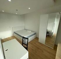 Modern stylisches 15 m² WG-Zimmer in 4er-WG – Erlangen