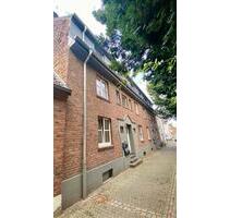 8-Familienhaus in Linnich | Voll vermietet |29.500 € Kalt|Garten