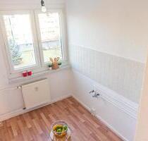 Erdgeschosswohnung mit Balkon nahe Parkanlage - Chemnitz Helbersdorf