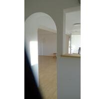 Illingen,helle Single-Wohnung, EG, 45 m²,1 Z,K,B