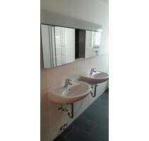 4s Zimmerwohnung - 950,00&nbsp;EUR Kaltmiete, ca.&nbsp; 130,00&nbsp;m&sup2; in Münsingen (PLZ: 72525)