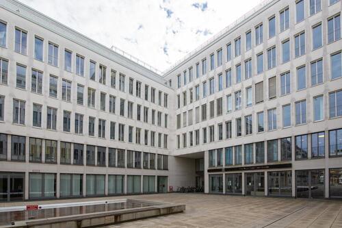 Foto - Privater Büroraum für 2 Person in Regus Nymphenburger Hofe