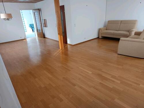 Foto - Großzügige 5,5-Zimmer-Wohnung mit Dachterrasse in Köngen