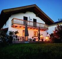 Idyllisches Einfamilienhaus mit großem Garten am Bach - Traunreut St. Georgen