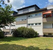 Frisch sanierte 2 Zimmerwohnung in sehr guter Lage von Rosbach! - Rosbach vor der Höhe