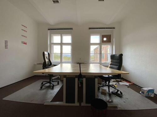 Foto - Modernes Büro mit 7 Zimmern und Einbauküche – Perfekte Arbeitsumgebung in zentraler Lage