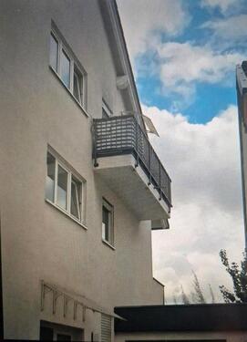 Foto - gepflegte Dachgeschosswohnung mit 3 Zimmern und Balkon