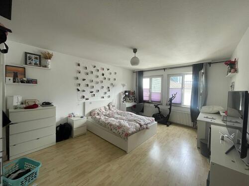 Foto - Ein gemütliches, helles WG-Zimmer:)