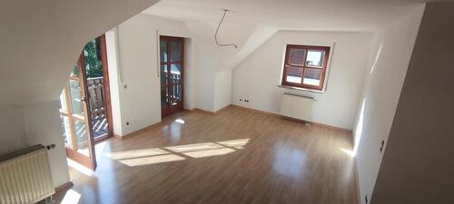 Foto - Dachgeschosswohnung 3 Zimmer Wohnung