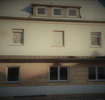 Familienfreundliche 4-Zimmer-Wohnung mit Einbauküche - Mespelbrunn