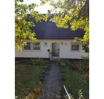 Geräumiges 1-2 Familienhaus in schöner Wohnlage von Fürnsal - Dornhan