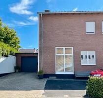Zentrale u. renovierte 5-Zi.Wohnung,155m2 ohne Makler - Nörvenich