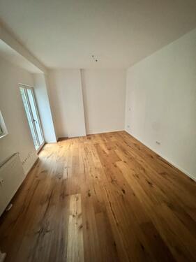 Foto - moderne 1-Zimmer-Wohnung - 650,00&nbsp;EUR Kaltmiete,