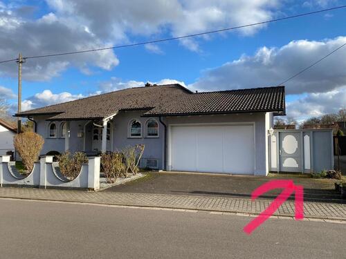 Foto - Einliegerwohnung in freihstehendem Bungalow (auch gewerbl.nutzb.)