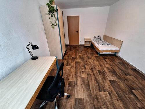 Foto - 2 Monate Februar März Zimmer Frauen-WG