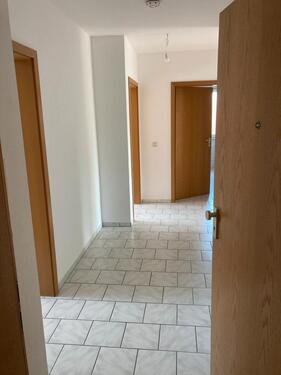 Foto - Charmante 2-Raum-Wohnung mit Balkon und Garage in Erfurt-Alach
