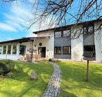 Schönes Architektenhaus für Familien mit Platzbedarf - Osterode am Harz