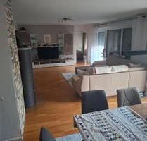 3 Zimmer Wohnung Top Lage in Tegernheim