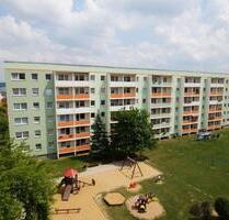 2-Raum-Wohnung in Pößneck-Ost - 305,00 EUR Kaltmiete, in Pößneck (PLZ: 07381)