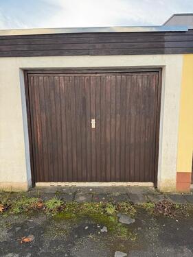 Foto - Garage zu vermieten - 90,00&nbsp;EUR Miete,