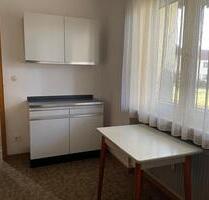 1ZKB WG-Zimmer mit eigenem Tgl. Bad & Küche, sep. Eingang - Waldbrunn