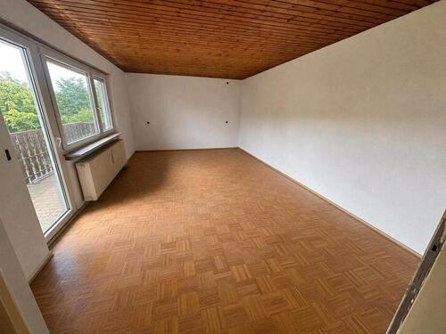 Foto - Helle 4-Zimmer-Wohnung in Butzbach mit Balkon 