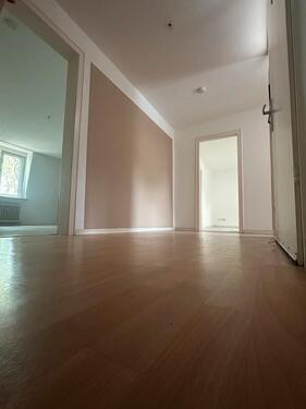 Foto - 3.5 Zimmer Dachgeschoßwohnung zur Miete in Duisburg