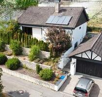 Einfamilienhaus mit Einliegerwohnung in Knittlingen - OHNE MAKLER