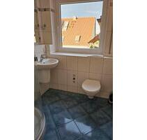 Vermiete Haus - 1.200,00 EUR Kaltmiete, in Hohenroth (PLZ: 97618)