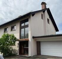 Schöne Dachgeschoss Wohnung in Glattbach (Aschaffenburg)