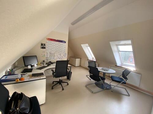 Foto - Einzelbüro mit WC im Stadtzentrum