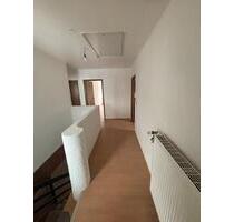 Große, helle 4-ZKB-Wohnung (85 qm) in ruhiger Lage in Elm - Schwalbach