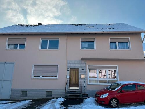 Foto - Zweifamilienhaus zu Verkaufen - 265.000,00&nbsp;EUR Kaufpreis, ca.&nbsp; 244,00&nbsp;m&sup2;