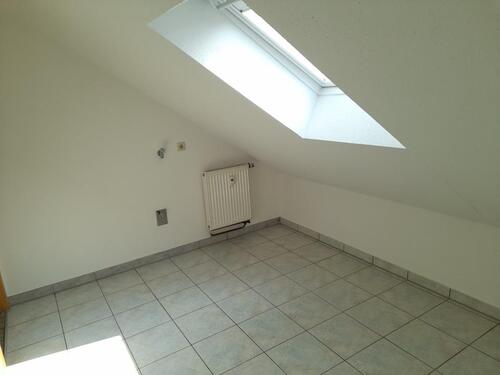 Foto - 3 Zimmer Dachgeschoßwohnung zur Miete in Engstingen