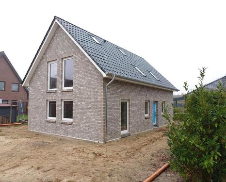 Foto - Erstbezug in bester Lage! Neubau im Herzen von Beverstedt...