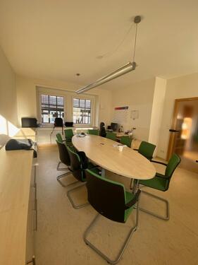 Foto - Einzelbüro mit WC im Stadtzentrum