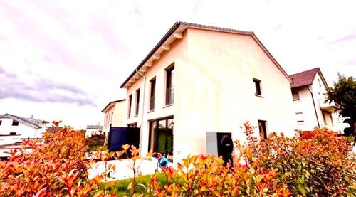 Foto - Provisionsfrei: Einfamilien-Doppelhaushälfte in Königsbach-Stein