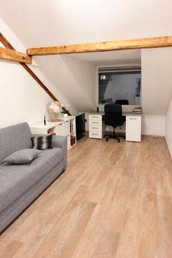 Foto - 3 Zimmer Dachgeschoßwohnung zur Miete in Krefeld