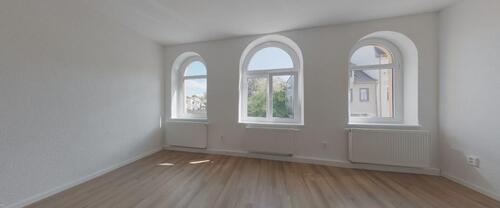 Foto - Erstbezug nach Sanierung - 4-Zimmer-Wohnung mit Balkon und Garage im Zentrum von Pößneck