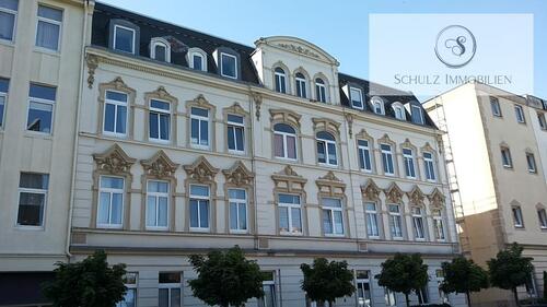Foto - Großzügige 3-Zimmer-Altbauwohnung mit Balkon in zentraler Lage, 101 m² , renoviert