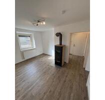 2-Zimmer-Erdgeschosswohnung ab 01.01.2026 zu vermieten - Schwarzenbach an der Saale Fletschenreuth