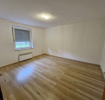 Charmante, helle Wohnung in Neu-Ulm Schwabenstraße zu vermieten