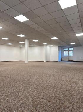 Foto - im Zentrum von Eisenach“ - 1.250,00&nbsp;EUR Kaltmiete, ca.&nbsp; 5,40&nbsp;m&sup2;