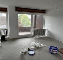 2-Zimmer-Wohnung mit Balkon, Garage & Abstellraum - Schotten