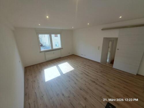 Foto - 3 ZKB kernsanierte Whg. im Altbau im I.OG in 35789 Wolfenhausen