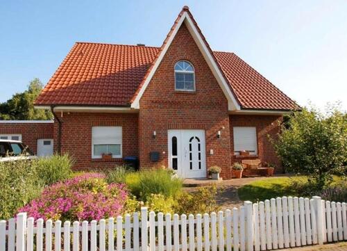 Foto - Einfamilienhaus mit 250 m² auf Eckgrundstück in Lengede