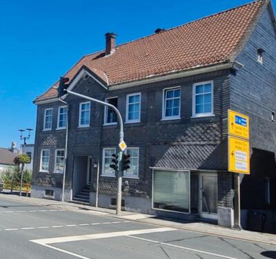 Foto - Haus in Warstein zu verkaufen - 180.000,00&nbsp;EUR Kaufpreis, ca.&nbsp; 239,00&nbsp;m&sup2;